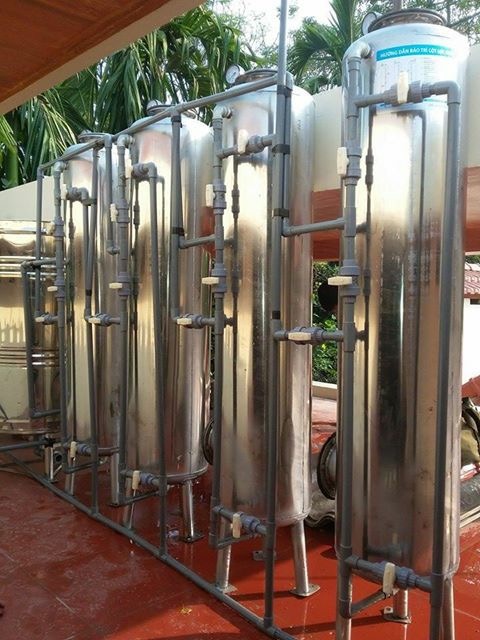 thiết bị xử lý nước máy tổng toàn nhà thiết bị lọc nước máy tổng toàn nhà bị nhiễm mangan, asen gấp 5 lần cho phép
